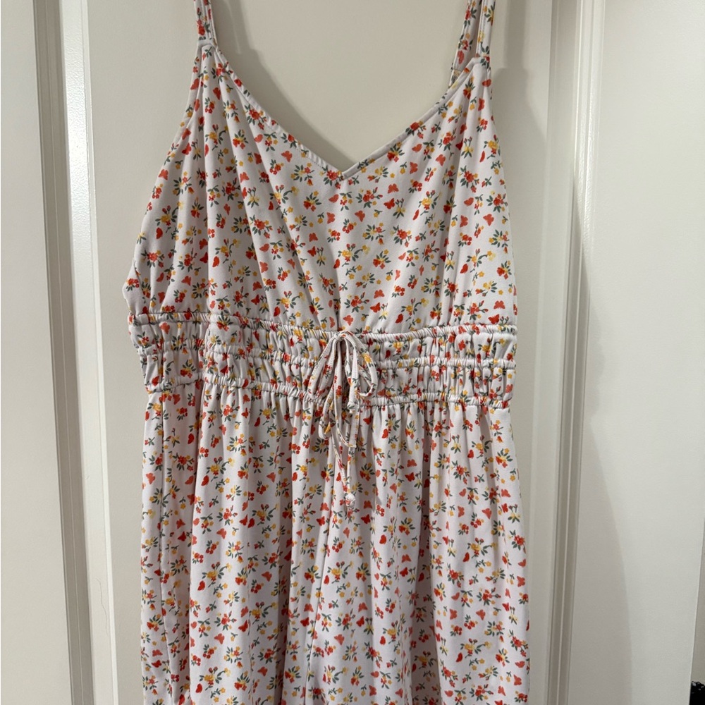 American Eagle Outfitters Floral Jumpsuit - White and Red
